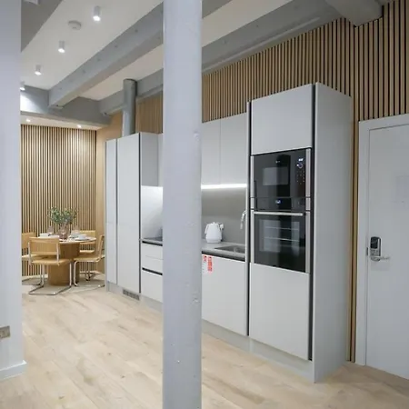 Chicago By The Heim Residences Manchester Exterior photo